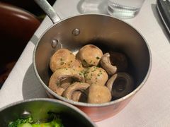 -Bistro Wang 牛排馆