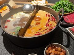 -三出山火锅(南京万象天地店)