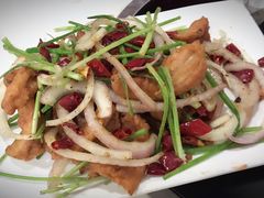 -虾弄弄海派小龙虾·牛羊蝎子火锅