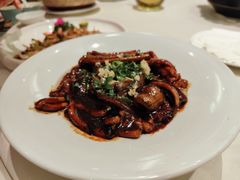 响油鳝丝-蝶园·装修中(BFC外滩金融中心店)