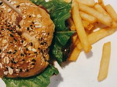 -彼德西餐厅(凯德广场新南店)