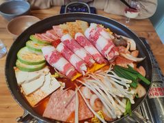 -KimPro 辛普乐概念韩餐