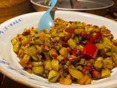 -吃饭皇帝大土家民族菜(正大广场店)