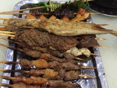 烤羊肉串-天津乾毓德饭庄·清真传统炒菜·海鲜烧烤(咸阳路店)