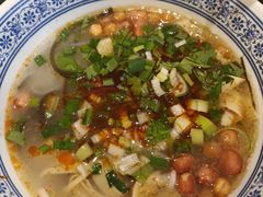 -涨巢·潮玩水疗局