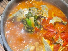 酸汤鱼-毛辣果·酸