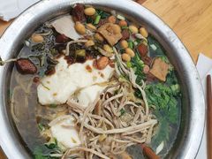 -老五鸡丝豆花面粉(瑞金北路68号院店)