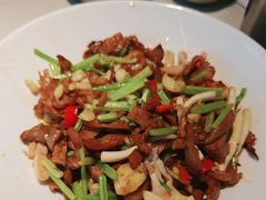 -赶海部落海鲜城(海阳路店)