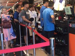 -NIKE上海青浦优选体验店