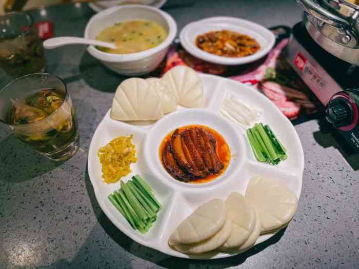 大师兄·手工面·西北菜(合生广场店)-"这里的服务态度越来越好我也是