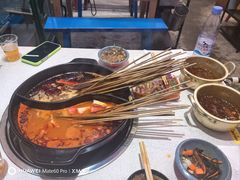 -钢管厂五区小郡肝串串香火锅(梅川路店)