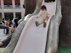 -王府井奥莱临潼小镇(临潼店)