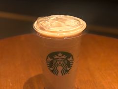 燕麦拿铁-星巴克(西湖天地店)