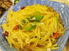 -维吾尔餐厅(宜山路店)