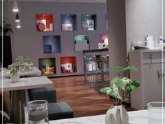 -潮一不贰·法式甜品·生日蛋糕·西式简餐(外滩店)