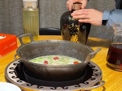 -茸梅路右拐龙虾-农家菜(松江店)