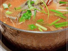 -野山舂·贵州现舂酸汤牛肉(民生路店)