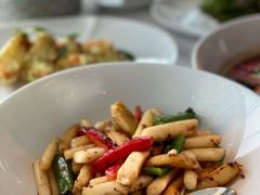 白芦笋炒鲜鲍-悦轩中餐厅·高空江景·杭州柏悦酒店
