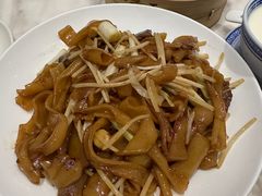 -香港百合居(LCM置汇旭辉广场店)