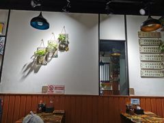 大堂-沁麦源过桥米线(总店)