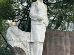 -静安公园(静安寺街道)