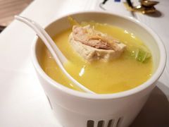 海鲜豆腐煨胶东白菜-广舟(千禧店)