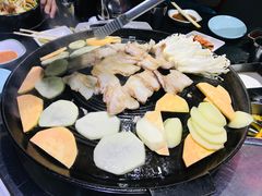 -海花锅盖烧烤店(怡馨家园店)