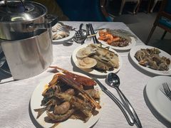 -领鲜活海鲜榴莲自助火锅(东门店)