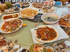 -三亚火车头万人海鲜广场