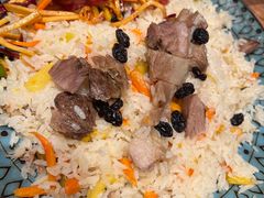 羊肉手抓饭-耶里夏丽·丝路新疆菜·清真食品(徐汇南丹东路臻选店)