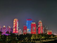 -万绿园