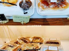 -韩国利尔面包(桂林路店)