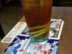 -谭仔云南米线(粉岭车站路店)