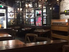 卡座-玛格萝妮(汇智国际商业中心店)
