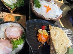 -湊湊火锅·茶憩(新中关购物中心店)