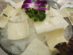 生黄喉-围炉夜话·潮汕卤水火锅(榕江店)