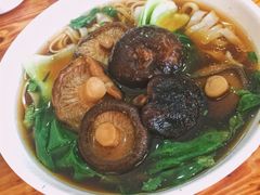 冬菇菜心粉-肆姐面粉馆(坡子街店)