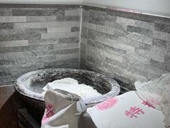 -黄阿姨锅贴大王(万航渡路店)