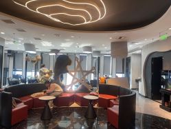 -TOP HAIR SALON