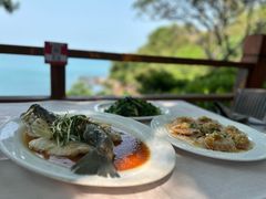 -美人鱼悬崖海景餐厅(鹿嘴山庄店)
