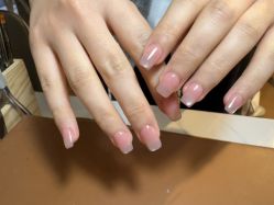 -自在·款式美甲美睫