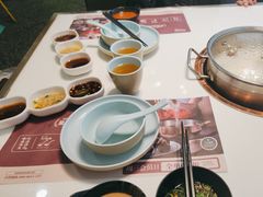 -洪氏嗨捞·猪肚鸡火锅(阳光天地店)