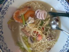 -霆记海鲜·只为这碗面(滨江店)