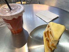 -禾沐·轻食·面包·咖啡