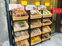 -丹江口渔村·湘味厨房(桃园店)