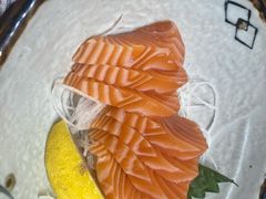 三文鱼-隐初·SUSHI·美式日本料理