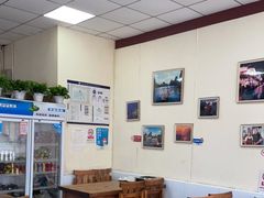 -牛八宝桂林米粉(八里庄店)