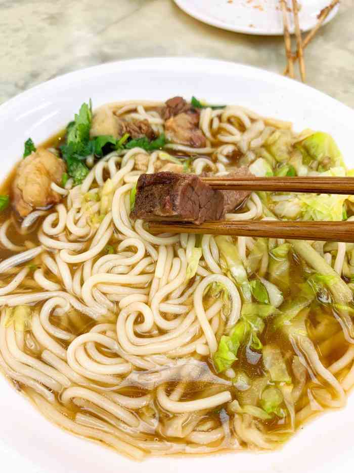 清真·鸦儿李记(花市店)-"多少次路过 今天终于有时间在外卖窗口买点.