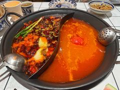 -旧街市鲜货老火锅(大光路店)