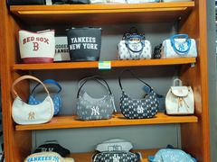 -五环Outlets(高新工厂店)